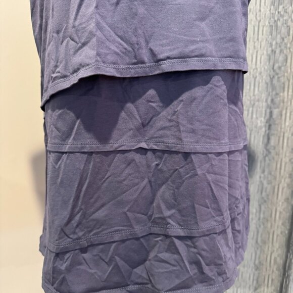 Milk Nursingwear Women's Nursing Tee Asymmetrical Tiered Blue Size L - Picture 2 of 7